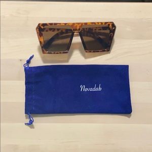 Brand new sunglasses Novadab